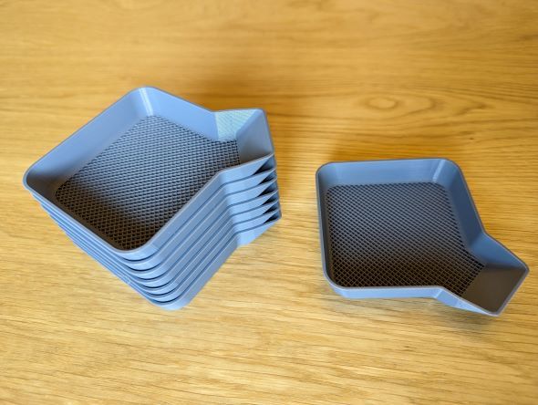 Stackable Funnel Tray